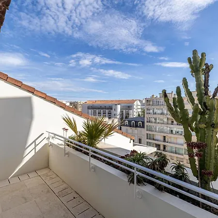 Ref 823 - Center - Duplex For Rent