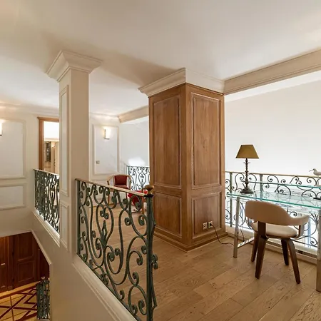 Apartamento Ref 823 - Center - Duplex For Rent Cannes