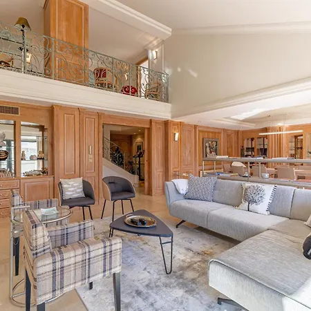 Ref 823 - Center - Duplex For Rent Apartament Cannes