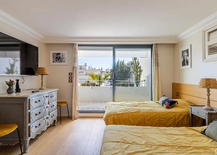 Apartmán Ref 823 - Center - Duplex For Rent *